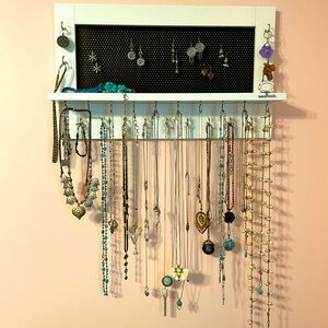 Jewelry organizer!